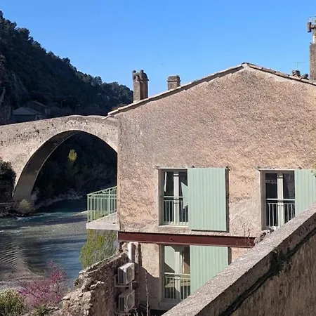 Avec Vue Imprenable Pont De Apartment