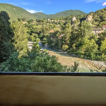 Avec Vue Imprenable Pont De *
